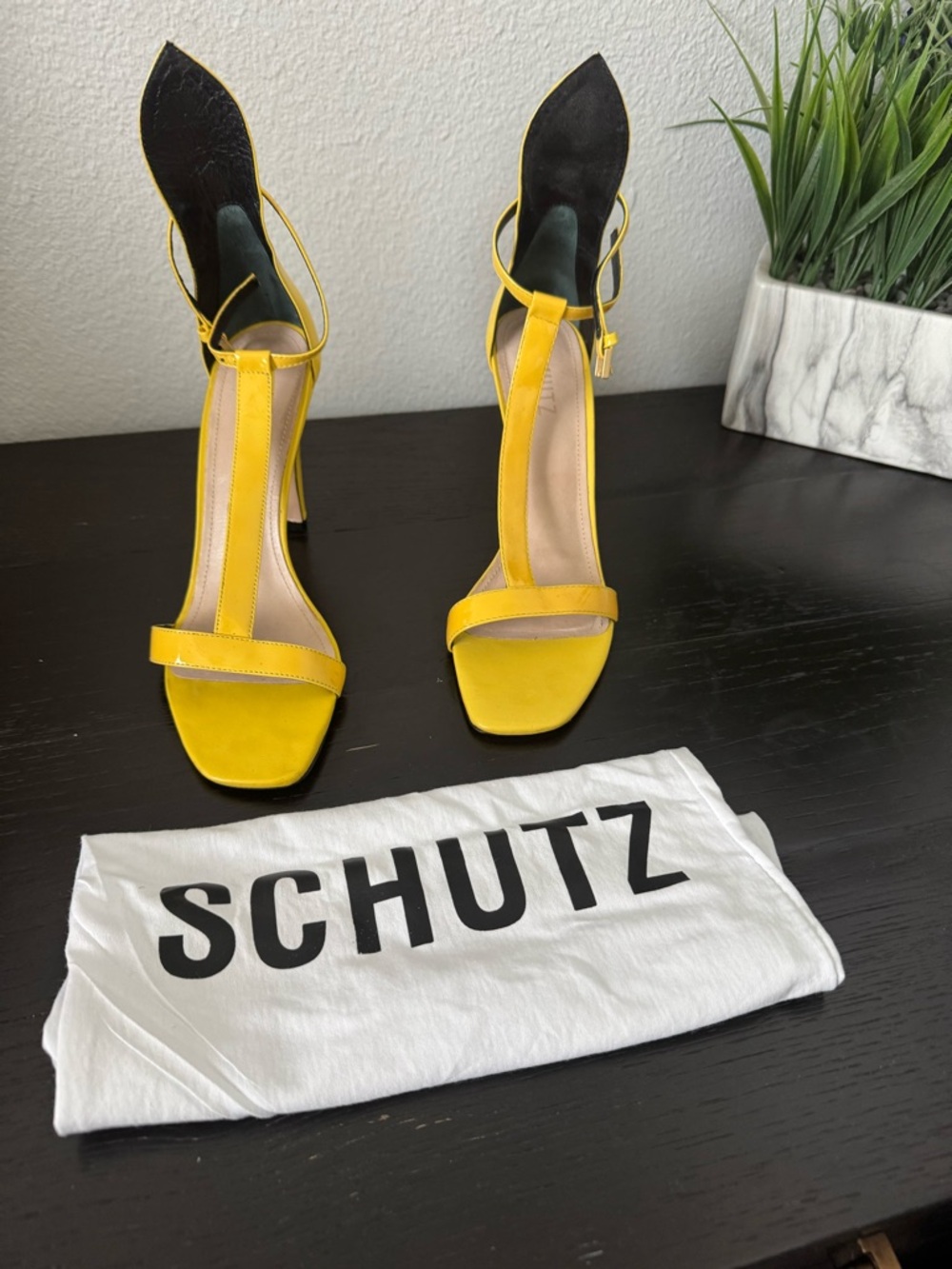 SCHUTZ Yellow T-Strap Open-Toe High Heels